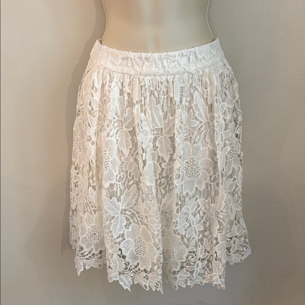 White Floral Lace Midi A line Skirt - cottage core feminine - Size Medium